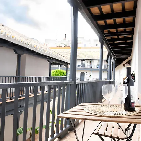 Apto En Historico Patio Andaluz *