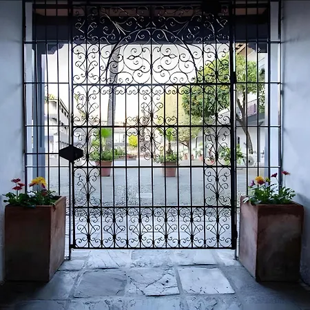 Apto En Historico Patio Andaluz Seville